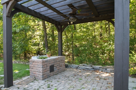 Country Club Luxury Home For Sale In South Central Missouri - image 40