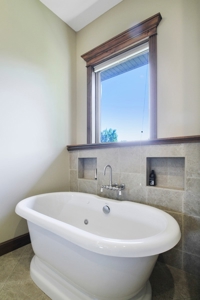 Country Club Luxury Home For Sale In South Central Missouri - image 18