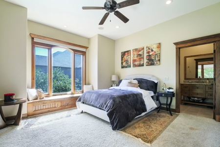 Country Club Luxury Home For Sale In South Central Missouri - image 22
