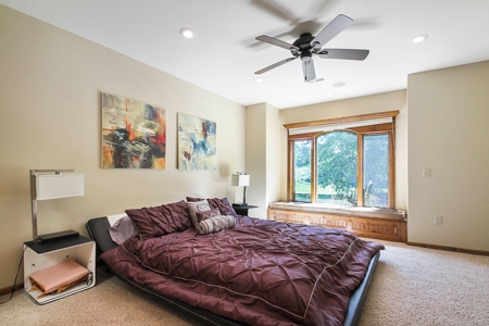 Country Club Luxury Home For Sale In South Central Missouri - image 32