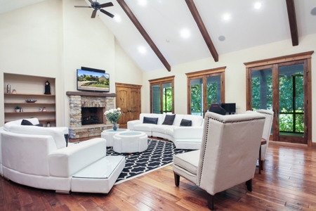 Country Club Luxury Home For Sale In South Central Missouri - image 7