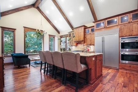 Country Club Luxury Home For Sale In South Central Missouri - image 9