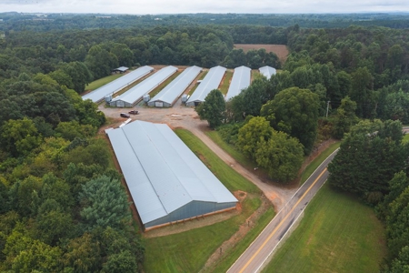 Chicken Farm for Sale in Dobson North Carolina - image 1