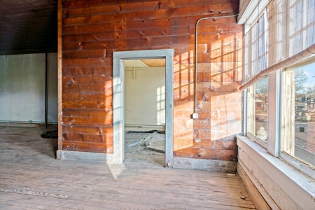 Historical Commercial Building For Sale Texas - image 11