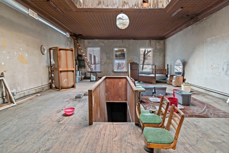 Historical Commercial Building For Sale Texas - image 9