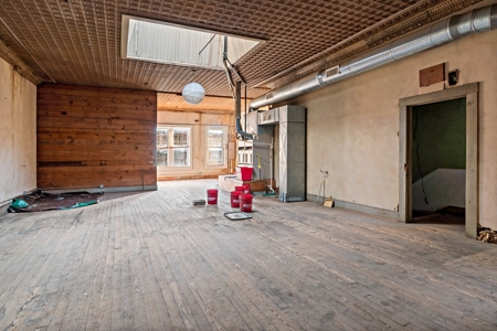 Historical Commercial Building For Sale Texas - image 10