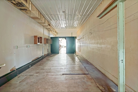 Historical Commercial Building For Sale Texas - image 5