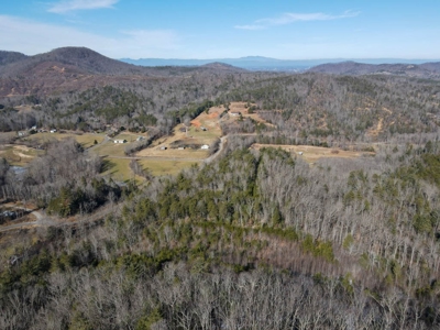 Acreage for Sale Bordering South Mountain State Park - image 8