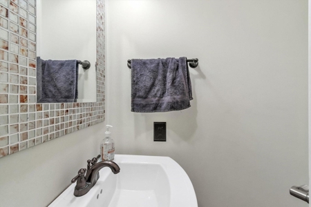 Fine country home offered in the Gull Lake School District - image 32