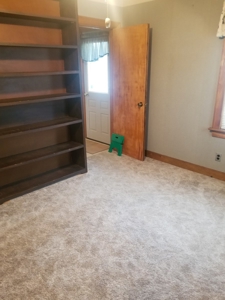 Move In Ready Family Home - image 15