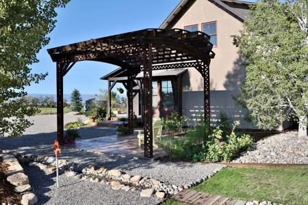 Luxury Country Horse Property with Large Shop Near Montrose - image 28