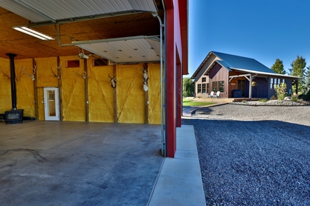 Luxury Country Horse Property with Large Shop Near Montrose - image 25