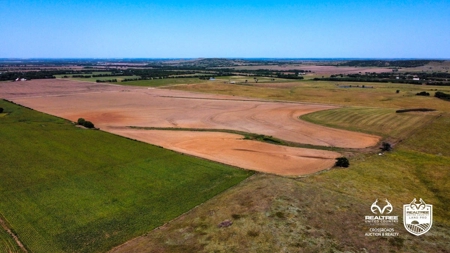 80± Acres of Farmland with Building Site in Saline County KS - image 4