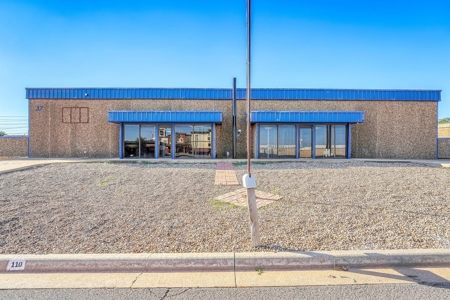 Commercial Building for Sale in Beckham County, OK - image 1