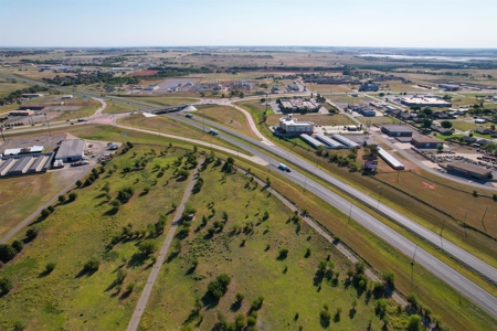Commercial Building for Sale in Beckham County, OK - image 33