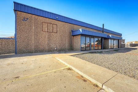 Commercial Building for Sale in Beckham County, OK - image 2