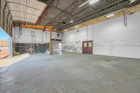 Commercial Building for Sale in Beckham County, OK - image 25