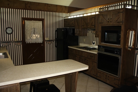 Piedmont Missouri Home and Land for Sale - image 15