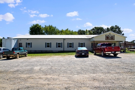 Income Producing Opportunity In Texas County Missouri - image 1