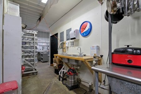 Income Producing Opportunity In Texas County Missouri - image 24