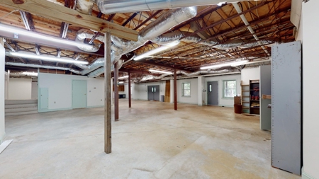 Estate Home w/ Acreage & Warehouse in York County SC - image 34
