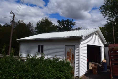 3 Bedroom, 1 Bath Country Home Robinson, IL - image 2