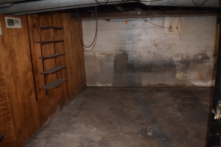 3 Bedroom, 1 Bath Country Home Robinson, IL - image 20
