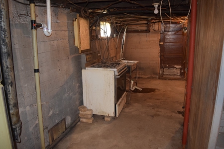 3 Bedroom, 1 Bath Country Home Robinson, IL - image 23