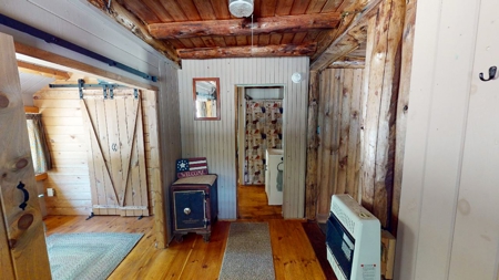 Off-Grid Log Cabin - image 14