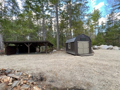 Off-Grid Log Cabin - image 11