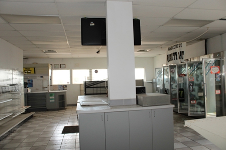 Prime Commercially zoned property in Huachuca City - image 9
