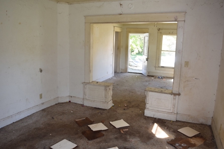2 Bedroom, 1 Bath Home, Robinson, IL For Sale @ Auction - image 10