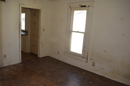 2 Bedroom, 1 Bath Home, Robinson, IL For Sale @ Auction - image 20
