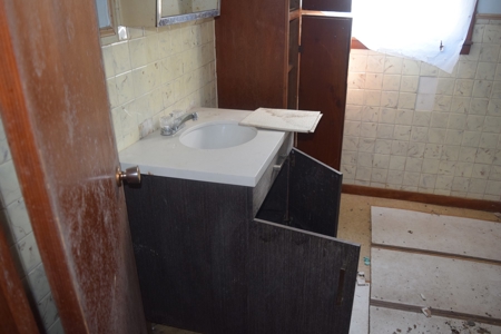 2 Bedroom, 1 Bath Home, Robinson, IL For Sale @ Auction - image 17