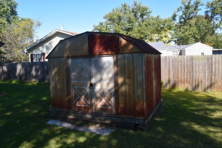 2 Bedroom, 1 Bath Home, Robinson, IL For Sale @ Auction - image 5