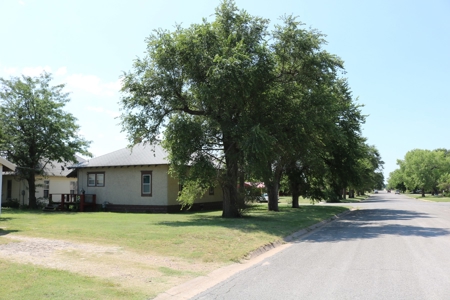 Home For Sale Coldwater, Ks - image 1