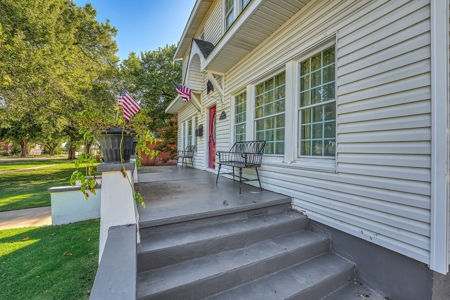 Home For Sale In Elk City, Oklahoma - image 7