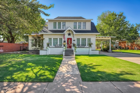 Home For Sale In Elk City, Oklahoma - image 3