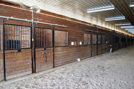 83 Acre horse farm with barn and residence Wytheville, VA - image 7