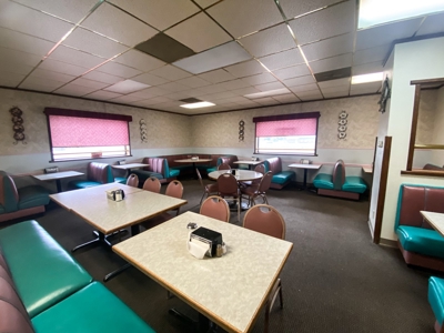 Vacant Low Maintenance Commercial Building with Highway Frontage for Sale - image 31