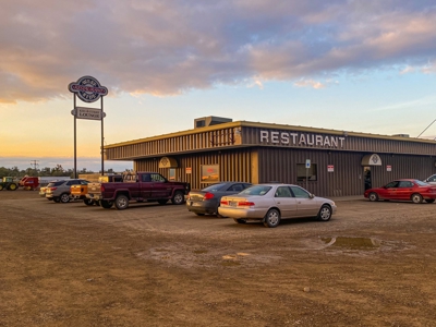 Vacant Low Maintenance Commercial Building with Highway Frontage for Sale - image 8