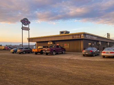 Vacant Low Maintenance Commercial Building with Highway Frontage for Sale - image 9