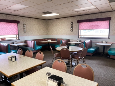 Vacant Low Maintenance Commercial Building with Highway Frontage for Sale - image 11