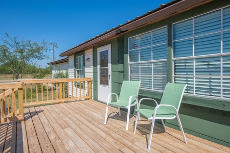 Texas Home For Sale With Acreage No Restrictions - image 2