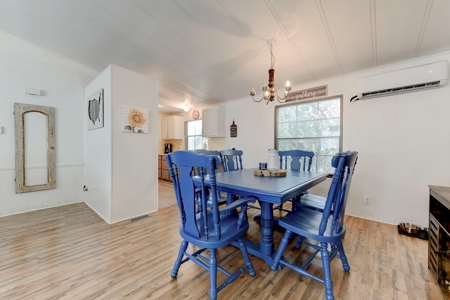 Texas Home For Sale With Acreage No Restrictions - image 27