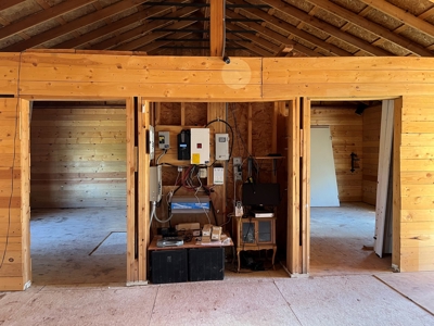 Very Secluded Northern Az Mountain Cabin On 38.7 Acres - image 35