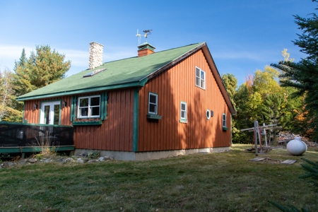 Maine Off-grid Country Home - image 5