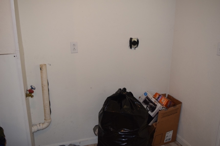 2 Bedroom, 1 Bath Home, Robinson, IL For Sale @ Auction - image 21