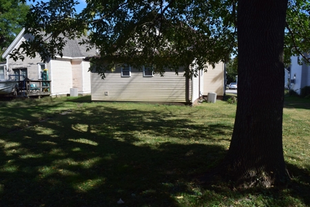 2 Bedroom, 1 Bath Home, Robinson, IL For Sale @ Auction - image 5