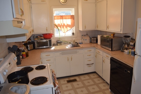 2 Bedroom, 1 Bath Home, Robinson, IL For Sale @ Auction - image 18